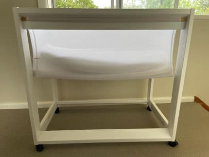 Boori bassinet outlet urbane