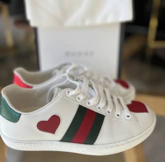 Gucci size clearance 34 shoes