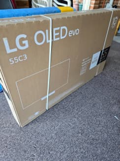 LG 65 OLED EVO C3 4K UHD Smart TV (2023) - JB Hi-Fi