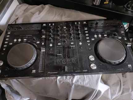 Pioneer DDJ-S1 DJ Controller (Serato Audio Research社 Pioneer DDJ-S1 DJ Controller (Serato Audio Research社