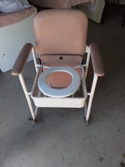 Gumtree commode online chair