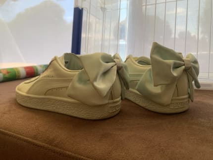 Puma basket bow on sale shoes