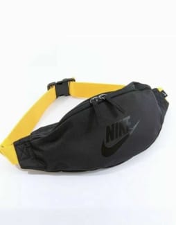 Nike SB Heritage Fanny Hip Waist Pack Black : : Sports