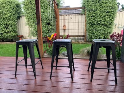 gumtree kitchen stools