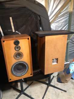 Floor standing sales speakers gumtree