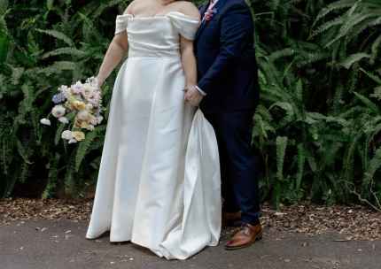 Gumtree wedding dress best sale