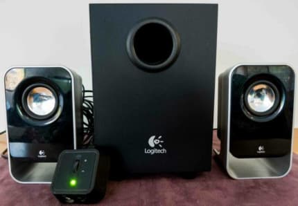 Logitech 2.1 Stereo Speaker System LS21