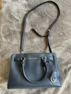 Michael kors hotsell purse gumtree