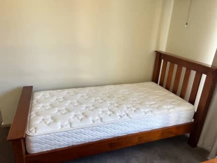 Gumtree single store bed frame