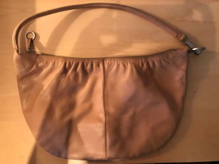 Leather discount bags brisbane