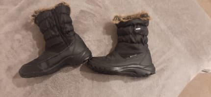 chute ladies snow boots