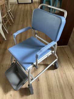 Atlantic wave commode 2025 and shower chair