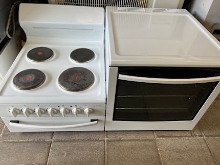 elevated electric oven and cooktop