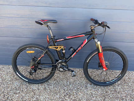 gumtree men's mountain bike