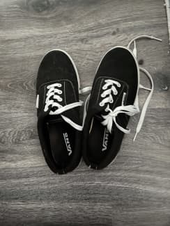 Vans classic black outlet tumblr