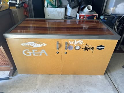 Heavy duty wooden work bench, Tool Storage & Benches, Gumtree Australia  Frankston Area - Frankston North