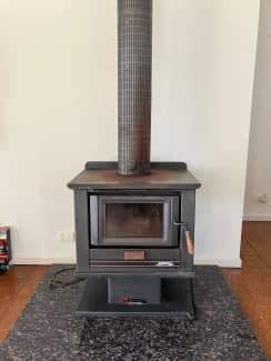 ARROW: Freestanding 2400 Wood Heater