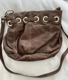 Witchery on sale bucket bag