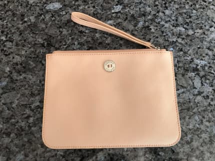 Wristlet discount pouch australia