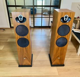 Floor standing hot sale speakers gumtree