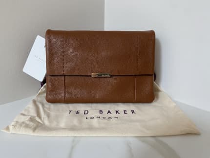 Ted baker parson soft leather outlet crossbody