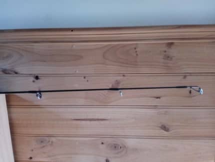 SAMURAI REACTION SPINNING ROD .RE 252-70 .4 --10 LB . NEW UNUSED