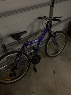 Kent 1800 mountain discount bike