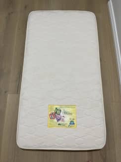 Kangaroo deluxe best sale innerspring cot mattress