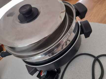 How Big Is 27906 Lifetime Electric Skillet