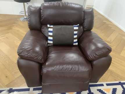 dfs supreme recliner chair