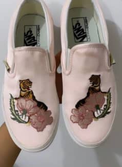 Pink 2025 tiger vans