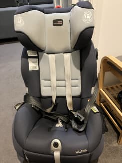 Britax millenia 2024 newborn insert