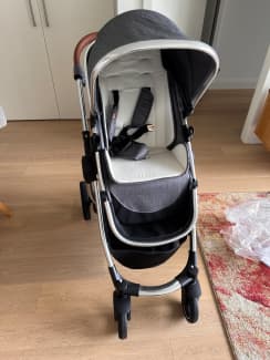 Panorama pram hot sale australia