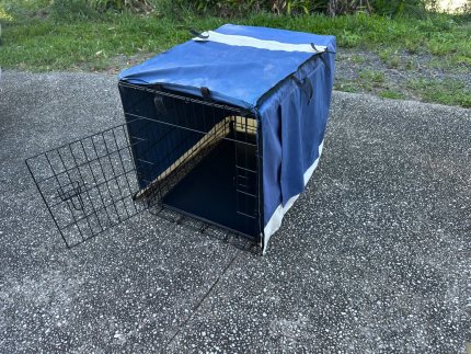 Dog crate with cover Pet Products Gumtree Australia Noosa Area North Arm 1330218797