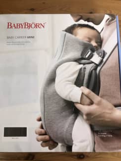 Baby bjorn discount carrier baby bunting