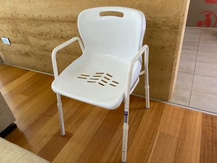 Gumtree best sale shower chair