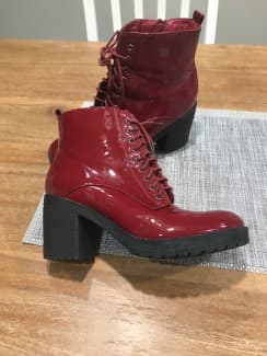 patent boots size 8