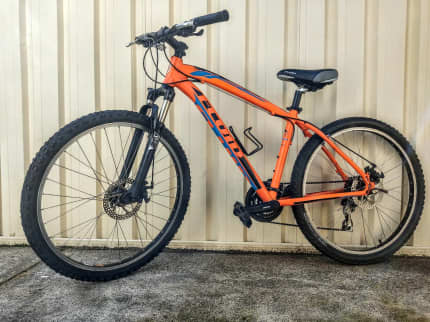 fluid momentum mountain bike