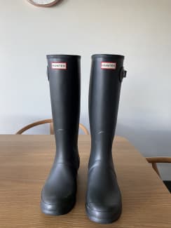 hunter short boots size 9