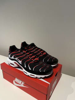 Nike TN Air Max Plus 'Black University Red White', DM0032-004