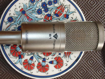 Studio Projects B1 Large-Diaphragm Cardioid Studio Condenser B1