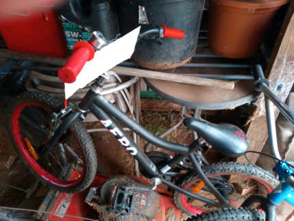 Boys push bikes for sale in good condition 80 00 Kid s Bicycles