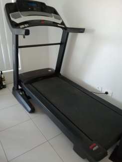 Freemotion 800 treadmill manual sale