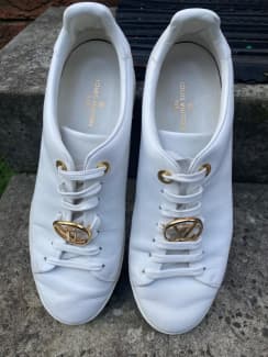 Louis Vuitton lv woman leather shoes white sneakers silver