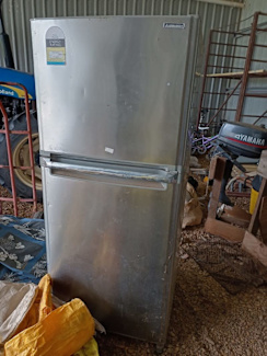 second hand fridge dealers near me
