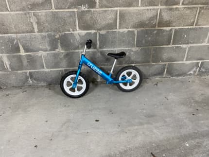 Cruzee balance best sale bike gumtree