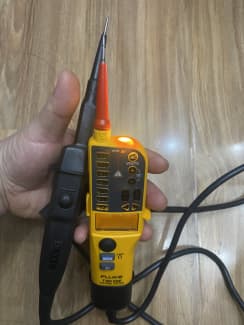 Fluke T150 VDE voltage tester, Power Tools, Gumtree Australia Auburn Area  - Auburn