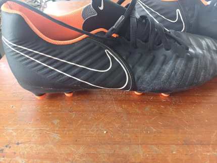 Nike tempo football soccer boots size 12 Men s Shoes in Moorebank NSW Gumtree Australia