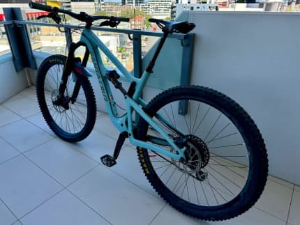 2019 Santa Cruz Hightower Lt R Carbon C Size Large