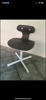 Ikea molte desk online chair